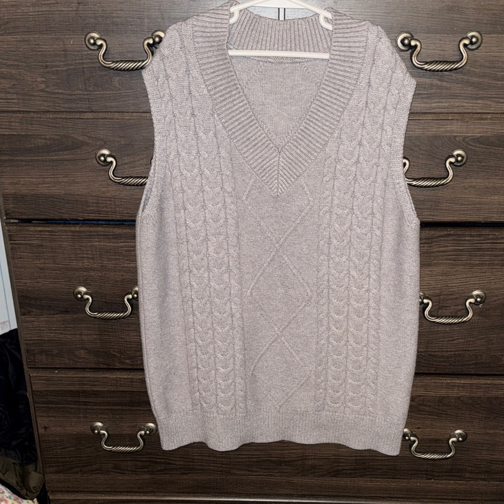 Women's Cable Knit Sweater Vest - Cream